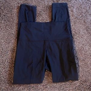 Lululemon leggings black size 4